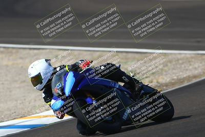 media/Sep-20-2025-TrackDaz (Sat) [[27f0cde673]]/B Group/1020am (Turn 3)/